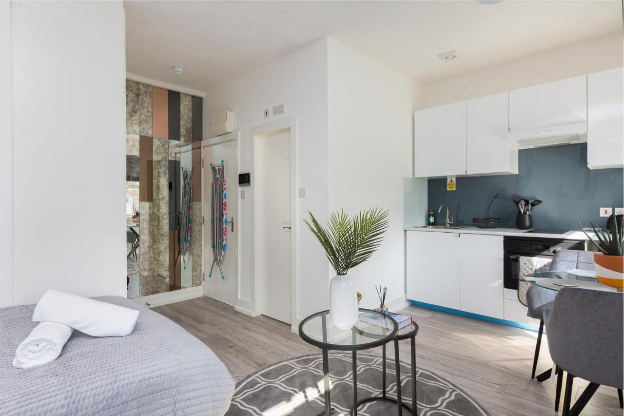 Studio Apt, 8 Min Walk From Tube 3 Λονδίνο Εξωτερικό φωτογραφία
