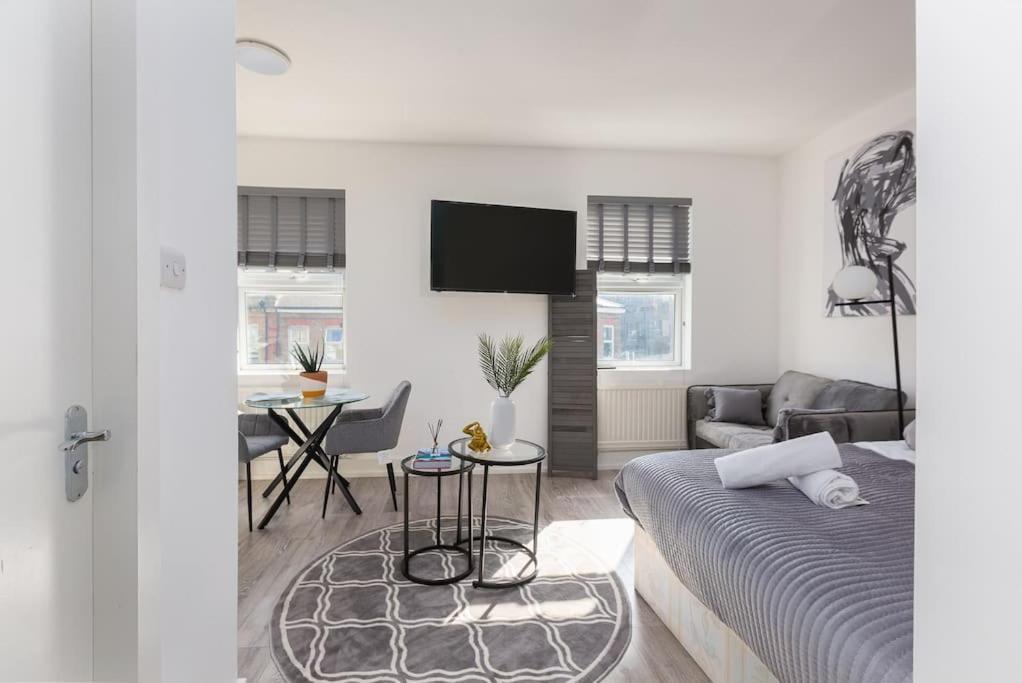 Studio Apt, 8 Min Walk From Tube 3 Λονδίνο Εξωτερικό φωτογραφία